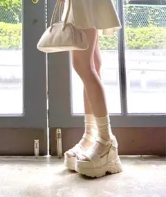 R&E 厚底ラバーソールサンダル M アイボリー