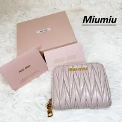 鑑定済 ミュウミュウ マトラッセ ミニ財布 ピンク 金ロゴ コインケース