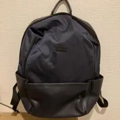 ダークブルー ナイロンリュック