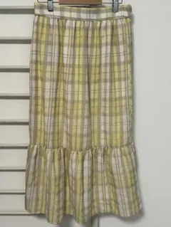 新品　チェックフリルロングスカート