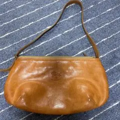IL BISONTE ポーチ