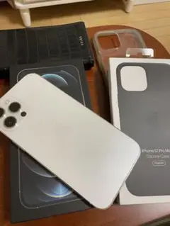 iPhone12pro max シルバー ホワイト