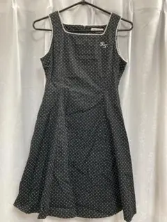 【美品】　ノースリーブワンピース　サイズ145㎝