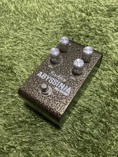 Rockbox Abyssinia ベースプリアンプ ベース用プリアンプ】Rockbox初となるベース用エフェクター