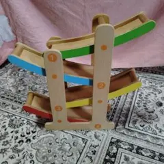 木製スロープ型おもちゃ カタカタスロープ