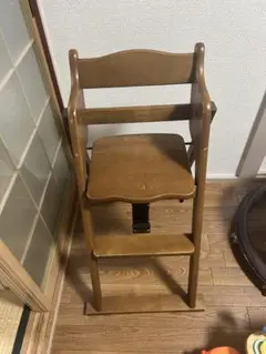 木製調整可能ハイチェア ブラウン