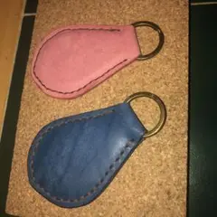 レザークラフトふっくらペアキーホルダー