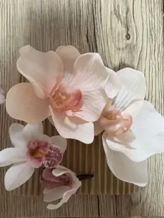 前撮り　結婚式　髪飾り　胡蝶蘭