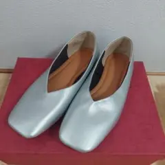 セール！シルバー フラットシューズ スクエアトゥ