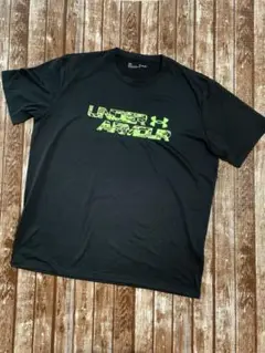 UNDER ARMOUR カモフラージュ Tシャツ ブラック　XL