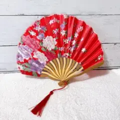 【大特価】扇子 タッセル付き 赤 十里の桜 和風 貝殻形扇 袋付き 新品未使用