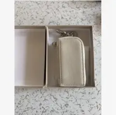 モリニ　キーケース　オフホワイト