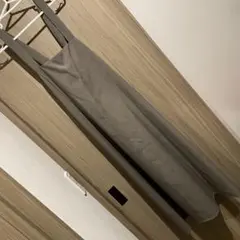 グレージュ キャミワンピース クロスストラップ