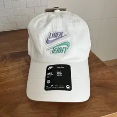 【新品未使用】韓国 限定　NIKE ナイキ　カスタムキャップ　白　ハングル　帽子
