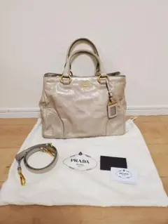 美品☆PRADAレザー2wayトートバッグ☆グレー☆BN2533