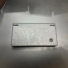 ニンテンドーDSi 本体 ポケモン ブラック レシラム・ゼクロムエディション