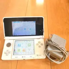 ニンテンドー3DS ピュアホワイト アダプター付き