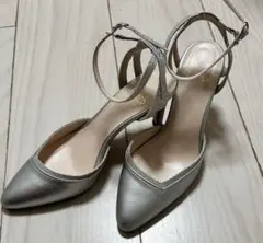 【美品】エメ Aimer パンプス シルバー 結婚式 二次会 アンクルストラップ
