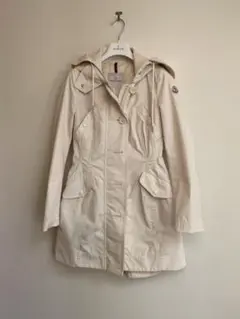モンクレール スプリングコート 美品