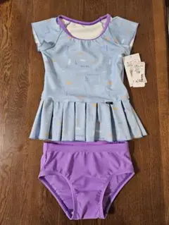 Nike ナイキ　女の子用水着 110cm 新品未使用
