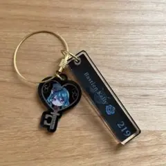 悪魔執事と黒い猫 鍵型アクリルチャームキーホルダー　バスティン