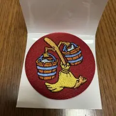 ディズニーザマーケット 2024 ファンタジア 刺繍缶バッジ　ほうき