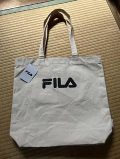 FILA トートバッグ ホワイト/ブラック　帆布トートバッグ　帆布