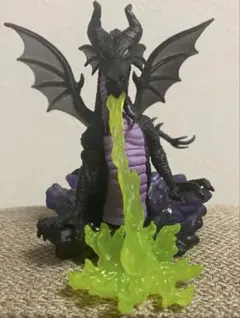 ディズニー ヴィランズ ガチャ 超絶造形　マレフィセント