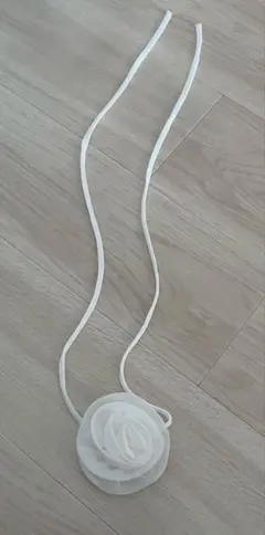 ティティーアンドコー　バラチョーカー