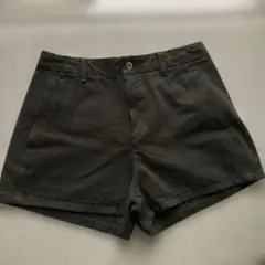 UNIQLO U ブラック ショートパンツ