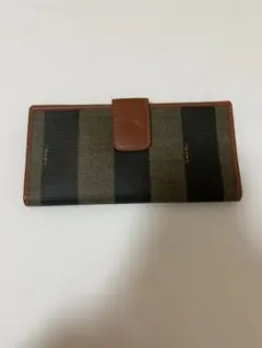 fendi 財布 ヴィンテージ ペカン ストライプ 長財布
