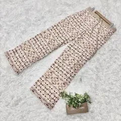 Item thumbnail for item 9fa35c3e-9251-4517-bc06-f78b31935980