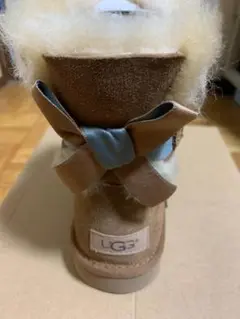 特価! UGG アグ ミニ ベイリーボウ ムートン ショートブーツ【新品未使用】