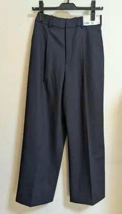 UNIQLO ネイビー タックワイドパンツ Sサイズ