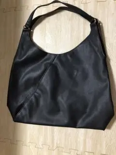 レディーストートバッグ　ブラックA4可