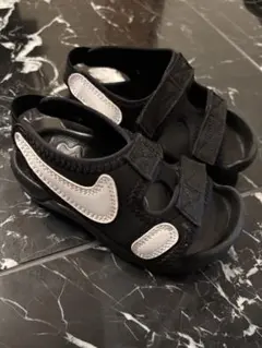 NIKE サンダル　ビーチ