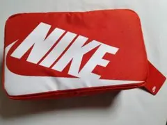 Nike レッドバッグ 33 x 21 x 14 cm