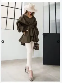 Glam Lips ウエストギャザーシャツ フリーサイズ