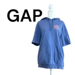 GAP 半袖 パーカー フードあり 青系 オレンジのロゴプリント サイズM