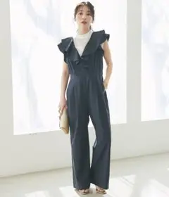 【最終値下げ】La boutique BonBonラッフルオールインワンネイビー
