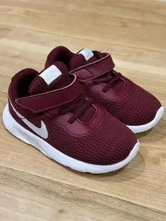 Nike バーガンディ スニーカー　13cm