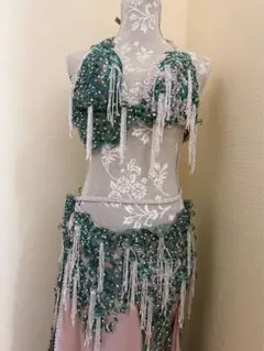 コ*コ様 新品、未着用　ベリーダンス HALLA お衣装　ウクライナ ピンクのベリーダンス衣装 ウクライナ製Halla