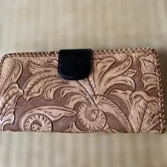 手彫り長財布