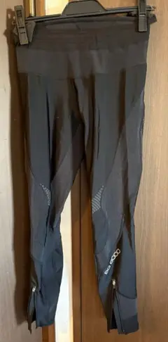 Item thumbnail for item ec7c0f4e-8a64-4d97-9879-2486b7964f09