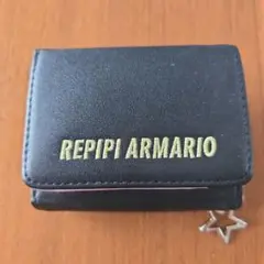 REPIPI ARMARIO 星型チャーム 財布