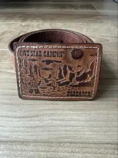 DSQUARED2 エンボスレザーベルト