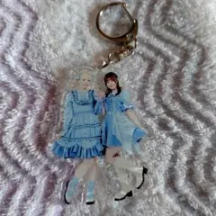 CYNHN　アクリルキーホルダー