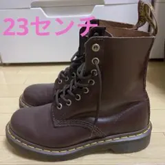 Item thumbnail for item 03004042-1bfe-40f1-b923-6e9bab853aa8
