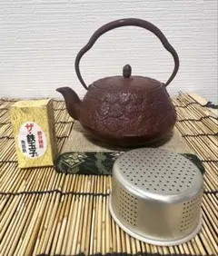 未使用品、共木箱、付属品付　南部照光堂造　１５型アラレ　日々是好日様　売約済み Yahoo!オークション -「照光堂 鉄瓶」の落札相場・落札価格