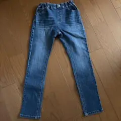 未使用☆ブランシェス　ストレッチデニムパンツ130cm